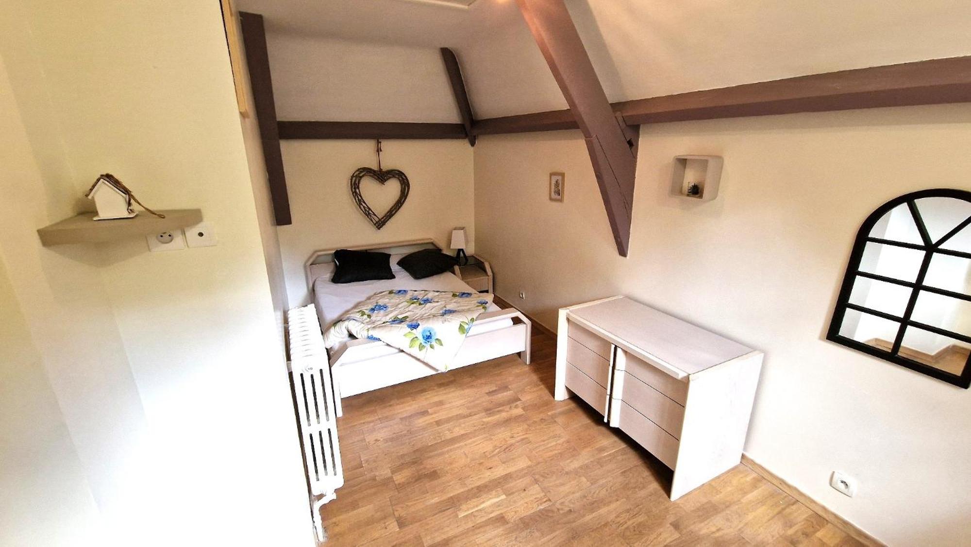 Appart 4 Chambres Parking Voitures Velos 10Min Blois Dış mekan fotoğraf